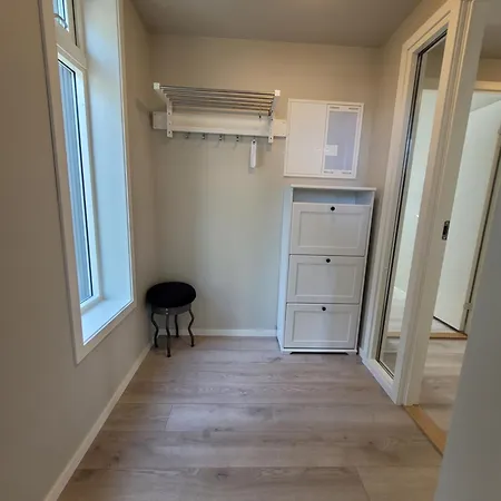 Apartamento Modern Apartment Near Bergen Free Parking And Ev Power