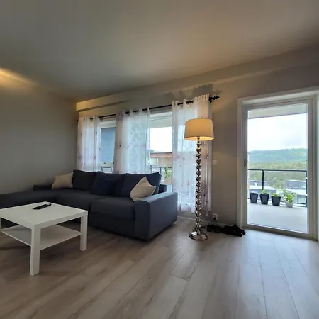 Near Bergen Modern Apartment Free Parking And Ev Power * Softeland