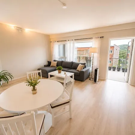 Near Bergen Modern Apartment Free Parking And Ev Power Appartamento